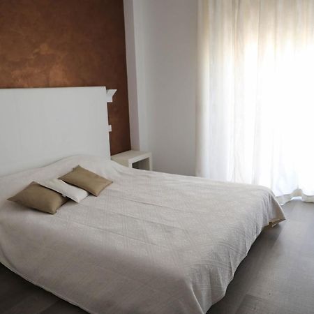 Interno 11 City View With Kitchen - 70 Mq Bari Ngoại thất bức ảnh
