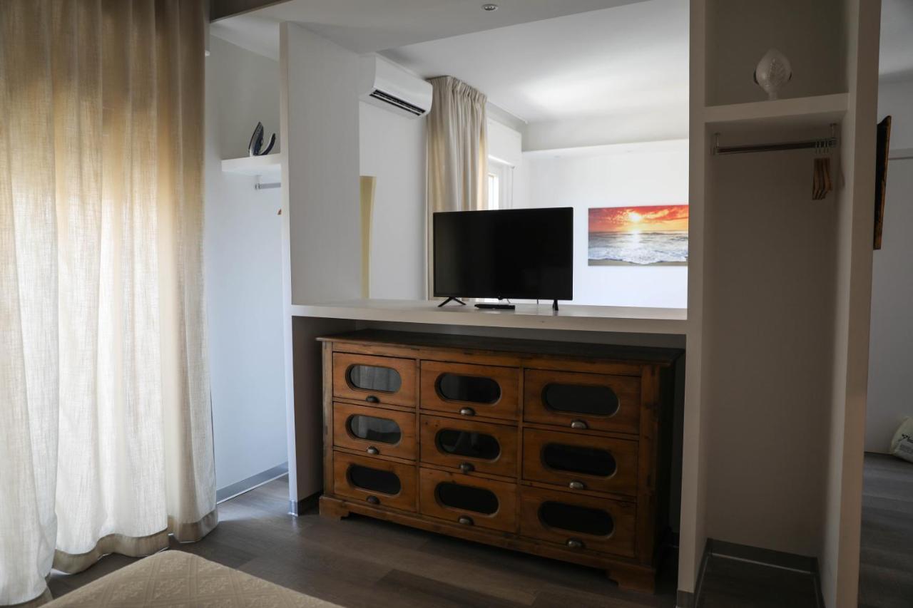 Interno 11 City View With Kitchen - 70 Mq Bari Ngoại thất bức ảnh