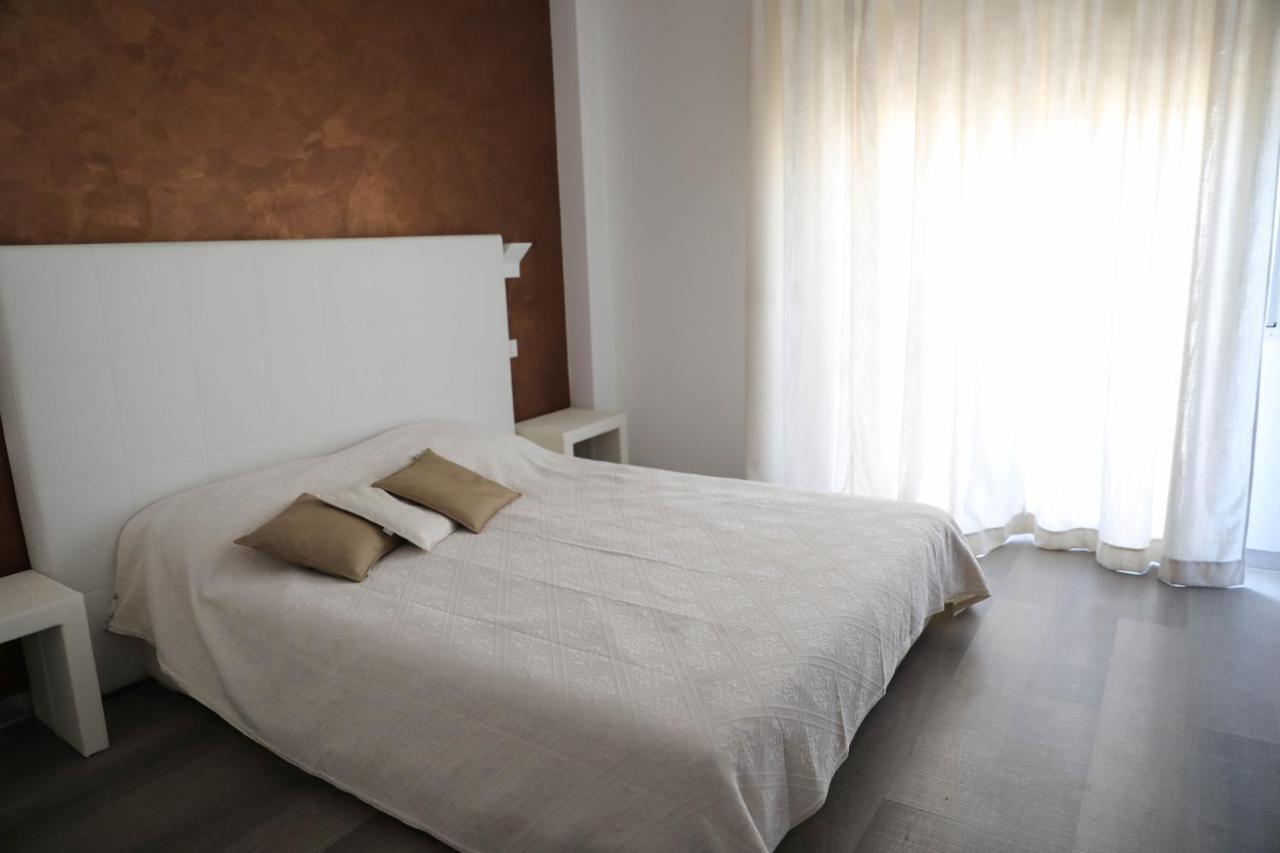 Interno 11 City View With Kitchen - 70 Mq Bari Ngoại thất bức ảnh